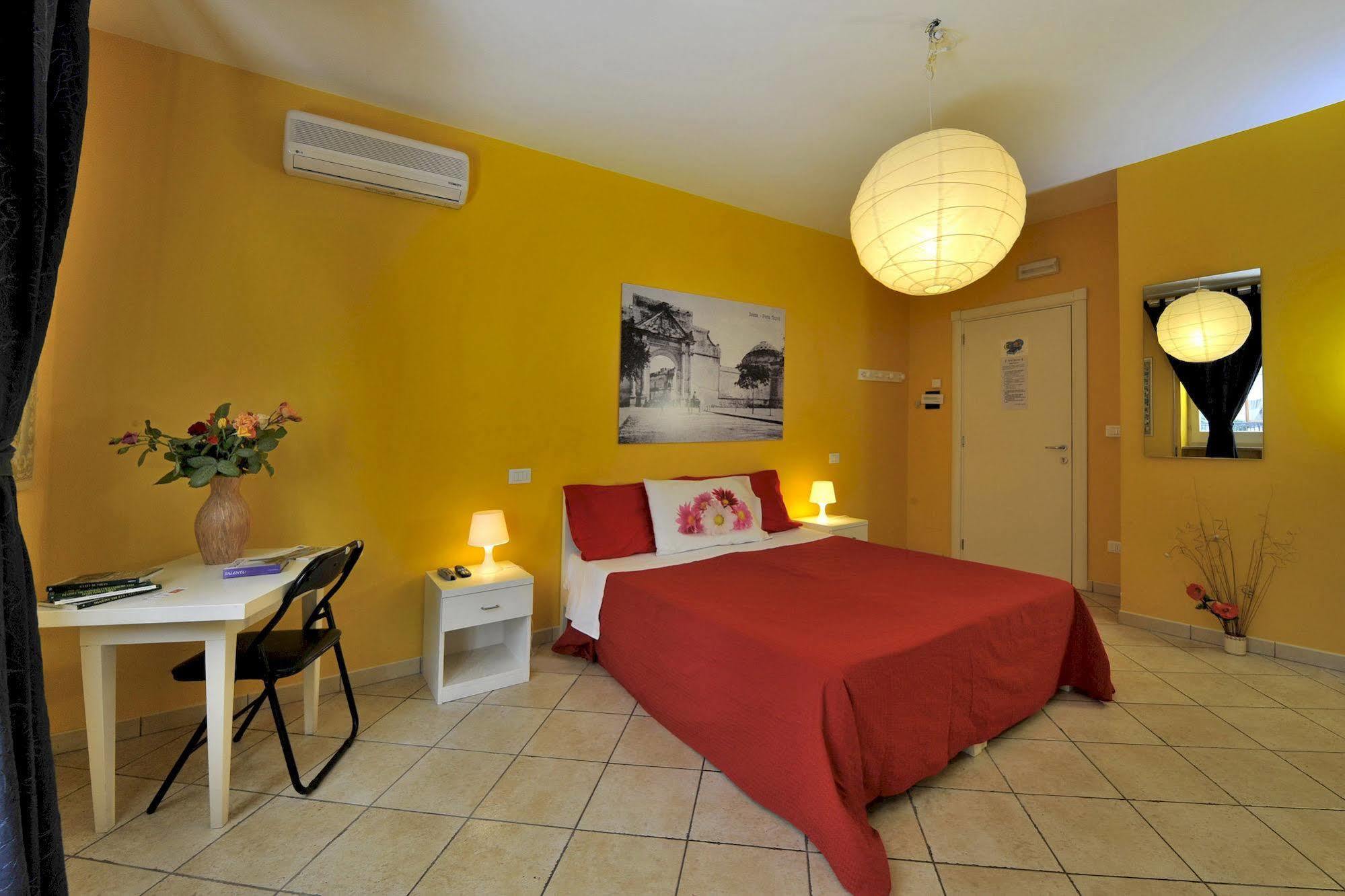 Barocco.Oberdan Bed & Breakfast Lecce Exterior photo